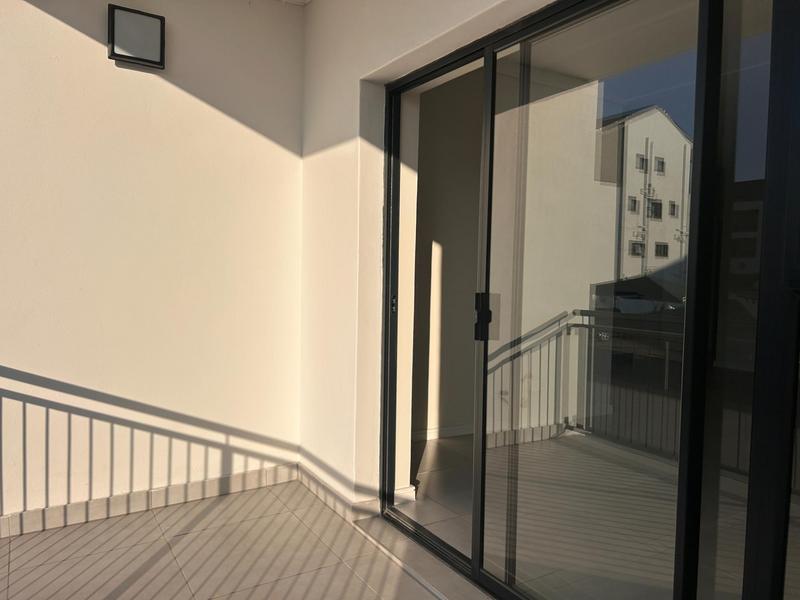 To Let 3 Bedroom Property for Rent in Sandown Western Cape
